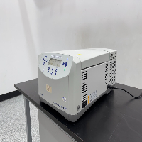 Eppendorf 5430R Refrigerated Centrifuge image 1